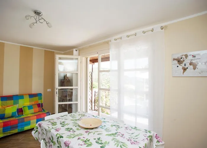 Bilocale Silvia Con Vista Mare - Goelba