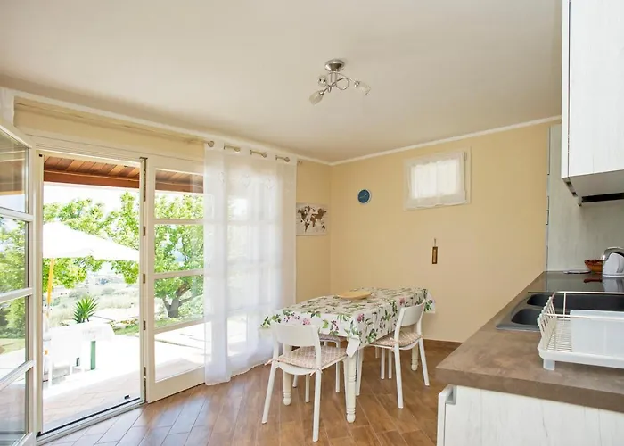 Lejlighed Bilocale Silvia Con Vista Mare - Goelba Portoferraio